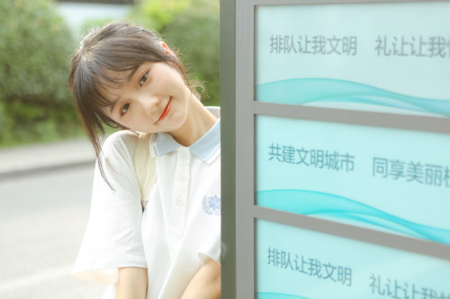d030806aly1gr0jow38x6j235s23uh6wab9d5faf30faf2ef.jpg