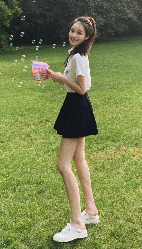 B9542E48-B803-4F4C-BC4A-382E3B0200FA449712e0f53dbf30.jpg