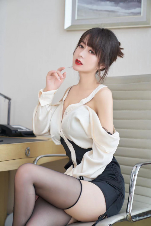 B19C3BD7-5F1A-4917-B235-CF472BAFE884855243d12d290d03.jpg