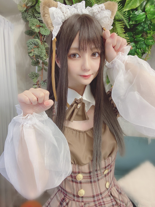 FeKKOhSaMAUXhRx93d0041acac3dd01.jpg